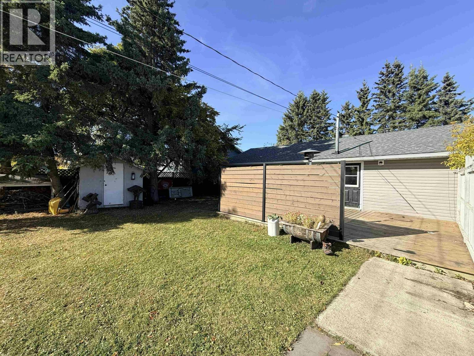 9203 104 Avenue, Fort St. John, BC, V1J 2J6