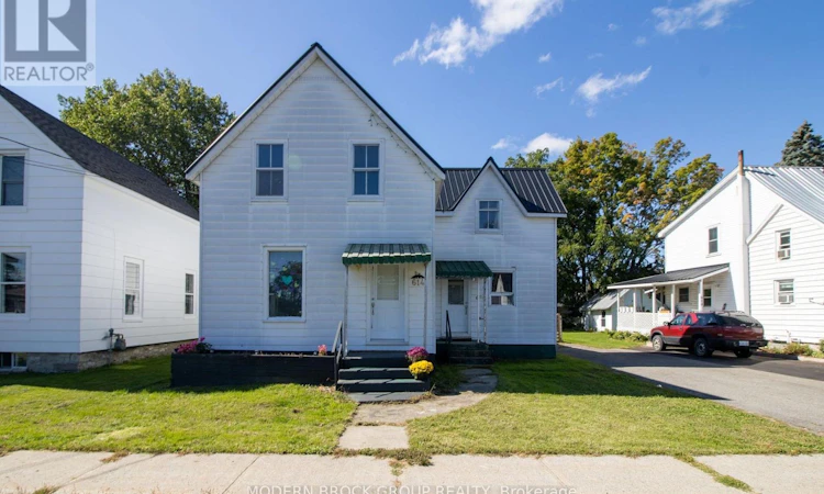 614 East Street