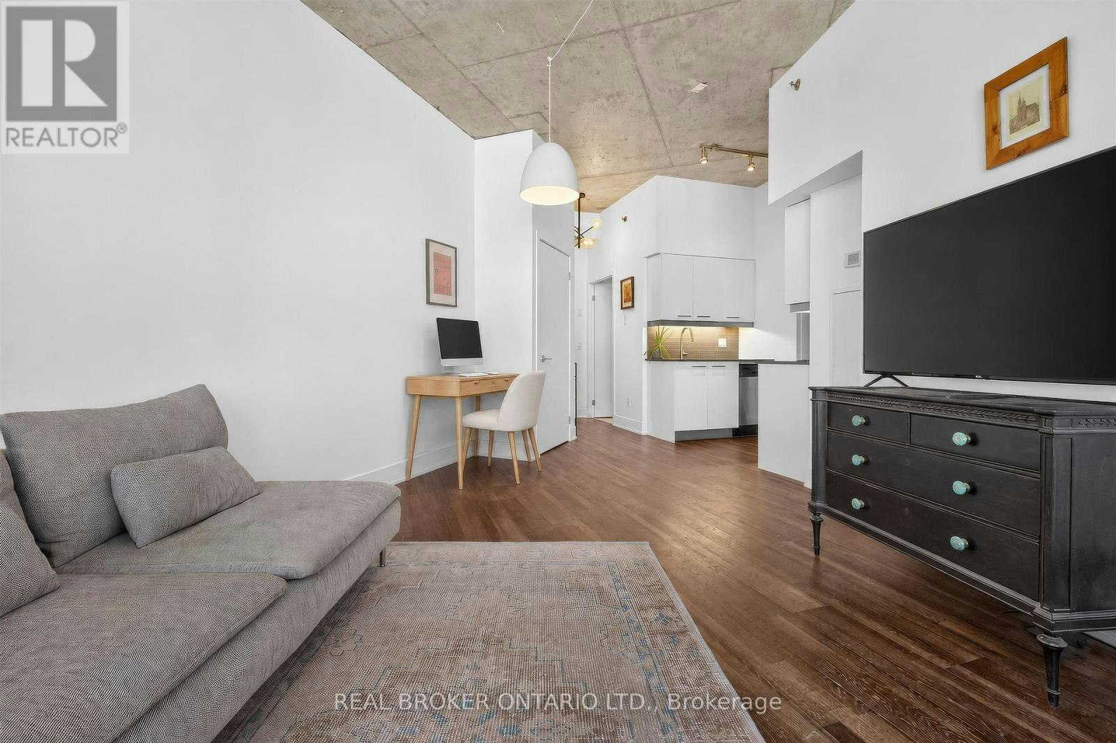803-90 Trinity Street, Toronto, ON, M5A 0E4 - 8