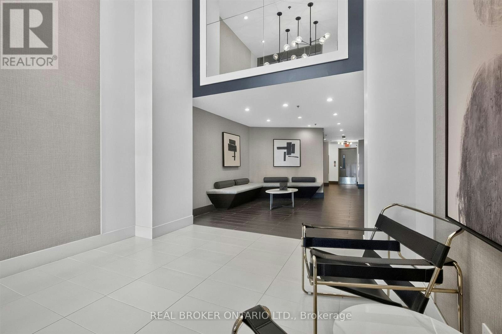 803-90 Trinity Street, Toronto, ON, M5A 0E4 - 25