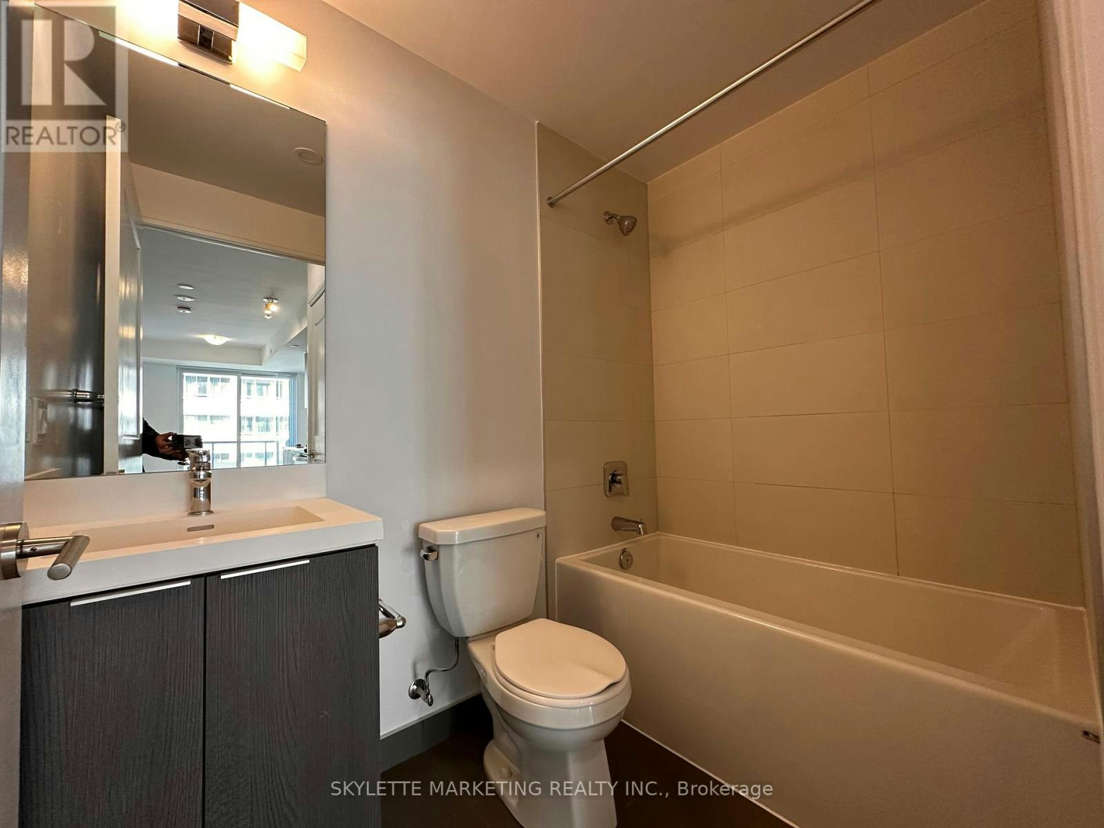 1204-25 Holly Street, Toronto, ON, M4S 0E3 - 9