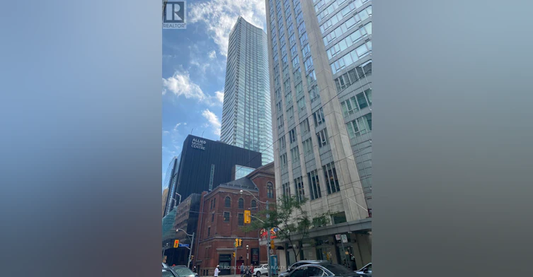 1009-200 Victoria Street, Toronto, ON, M5B 1V8