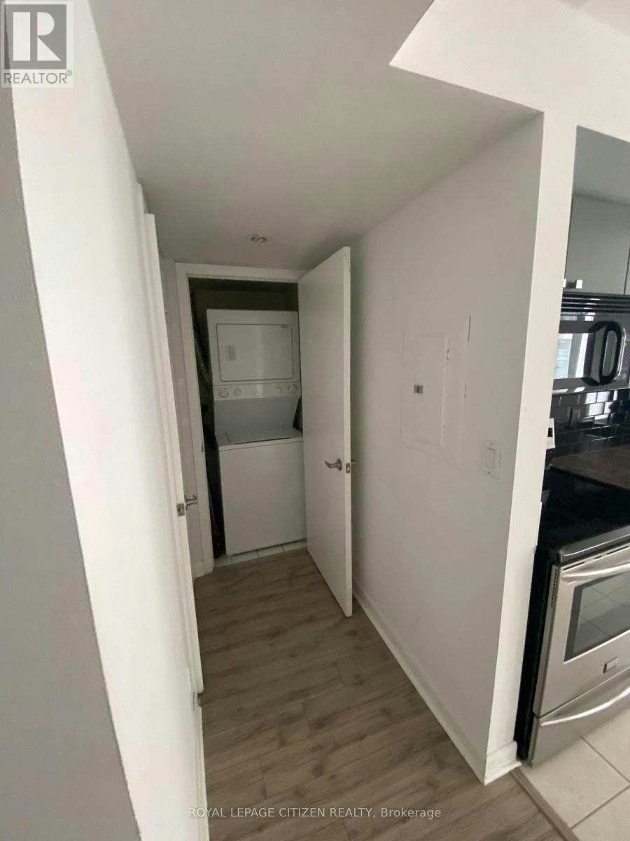 1009-200 Victoria Street, Toronto, ON, M5B 1V8 - 13