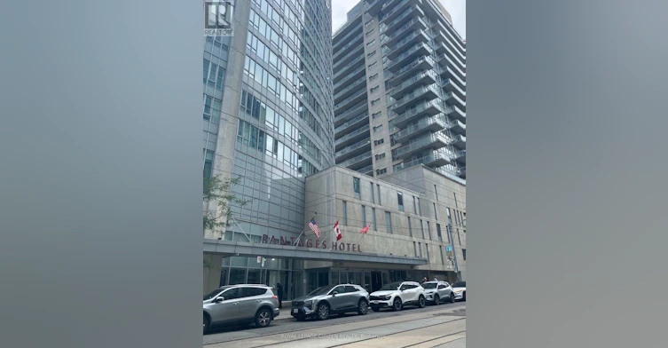 1009-200 Victoria Street, Toronto, ON, M5B 1V8 - 2