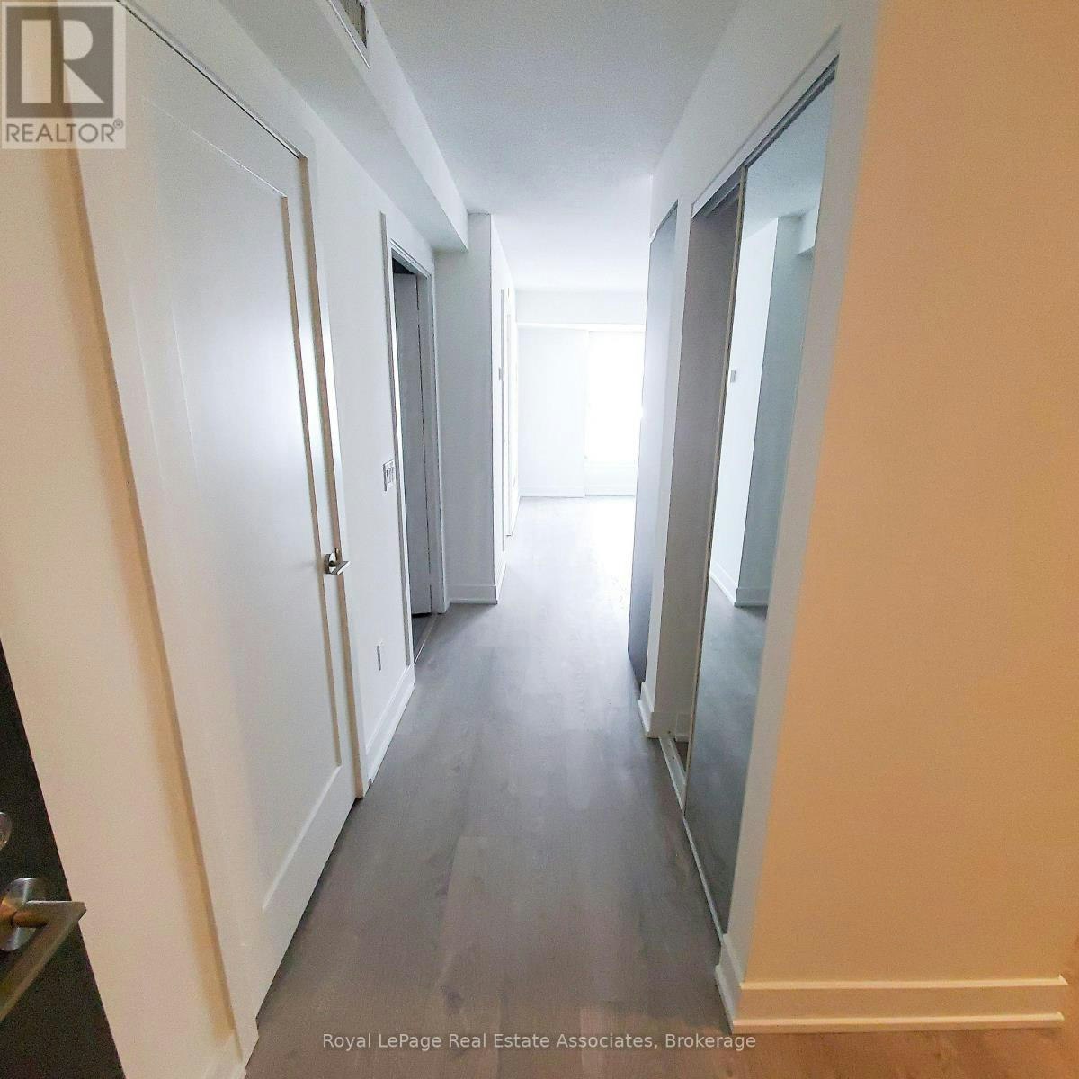 1519-9 Mabelle Avenue, Toronto, ON, M9A 0E1 - 3