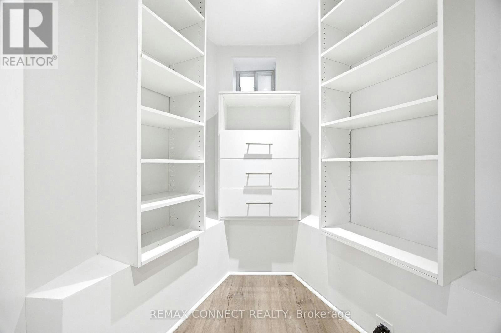 MAIN-37 Noble Street, Toronto, ON, M6K 2C7 - 25