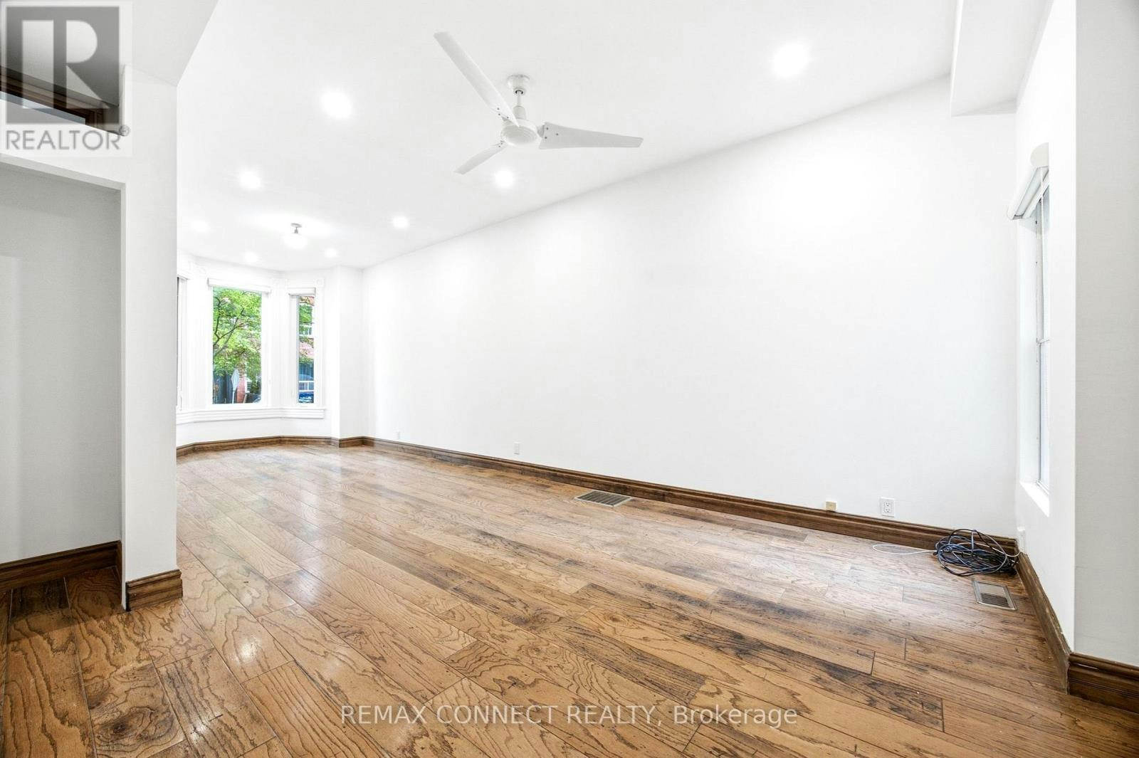 MAIN-37 Noble Street, Toronto, ON, M6K 2C7 - 6