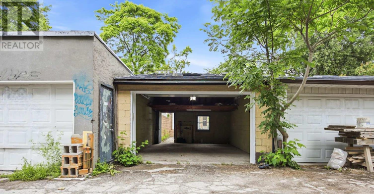 MAIN-37 Noble Street, Toronto, ON, M6K 2C7 - 35