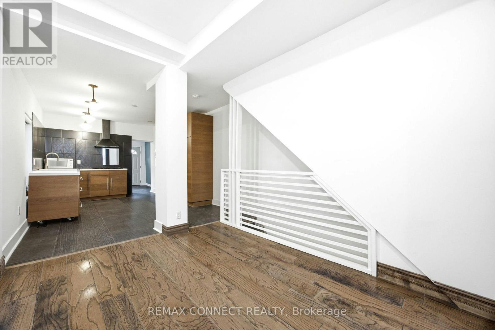 MAIN-37 Noble Street, Toronto, ON, M6K 2C7 - 11