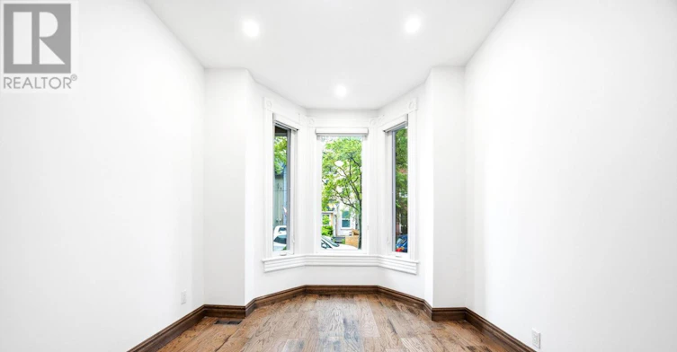 MAIN-37 Noble Street, Toronto, ON, M6K 2C7 - 8