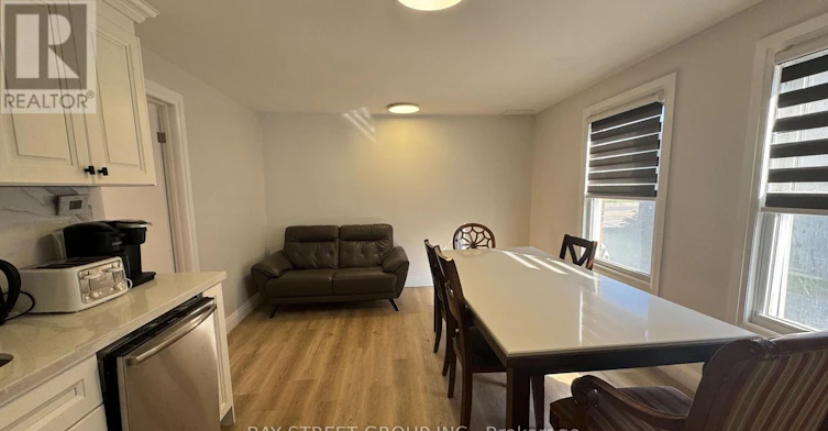 1-5737 Stanley Avenue, Niagara Falls, ON, L2G 3X6 - 5