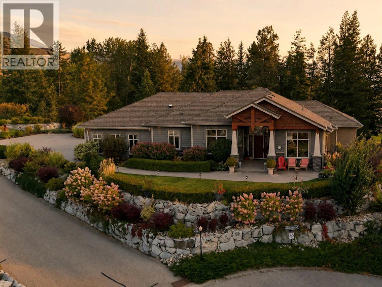 3420 Camelback Drive, Kelowna, BC, V1X 8A8 - 2