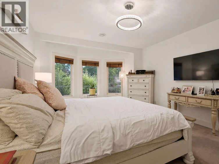 3420 Camelback Drive, Kelowna, BC, V1X 8A8 - 47