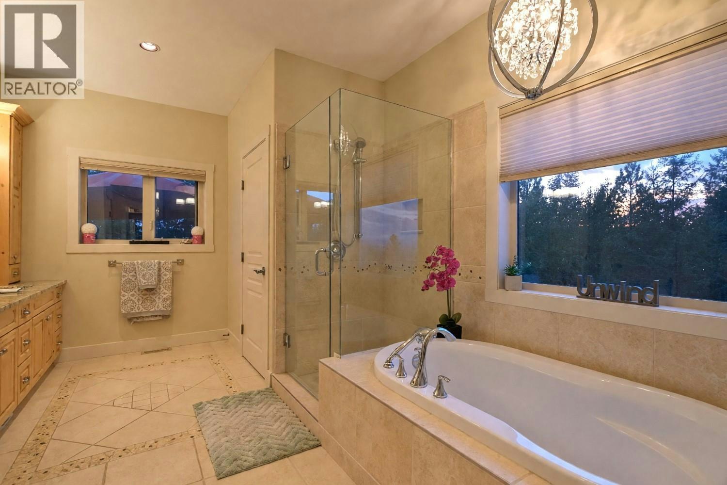 3420 Camelback Drive, Kelowna, BC, V1X 8A8 - 49