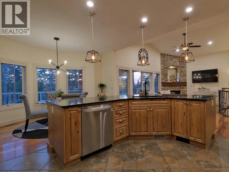 3420 Camelback Drive, Kelowna, BC, V1X 8A8 - 27