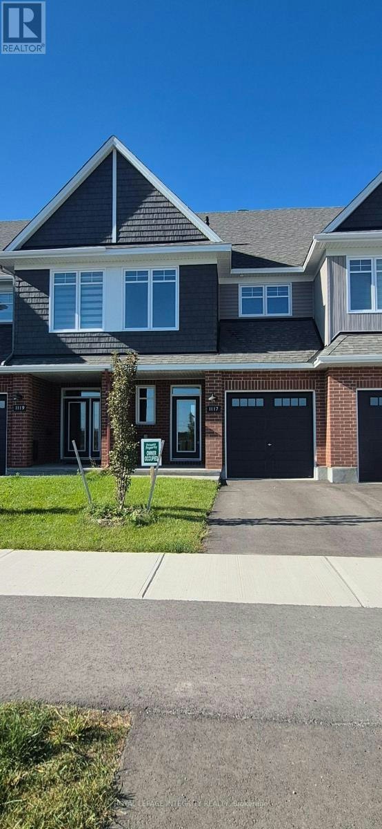 1117 Cope Drive, Ottawa, ON, K2S 3E9 - 2