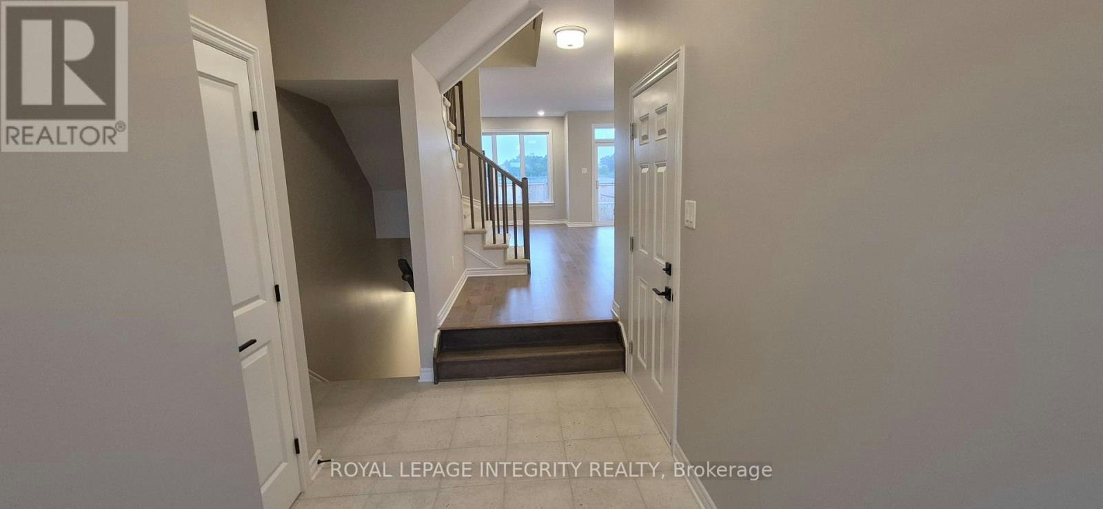 1117 Cope Drive, Ottawa, ON, K2S 3E9 - 3