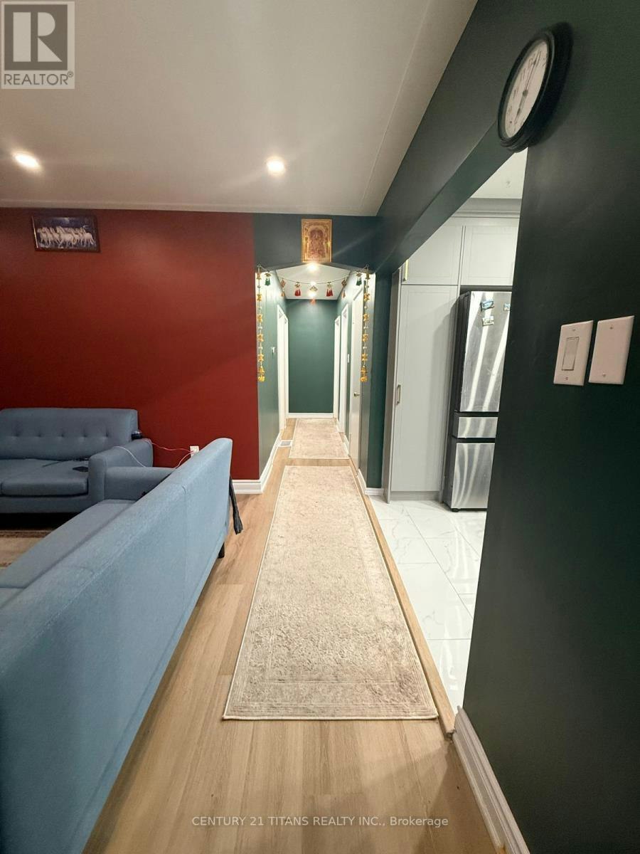 51 Admiral Road, Ajax, ON, L1S 2N8 - 3