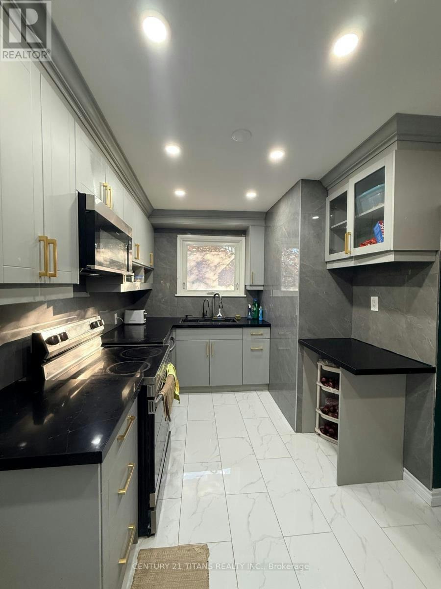 51 Admiral Road, Ajax, ON, L1S 2N8 - 5
