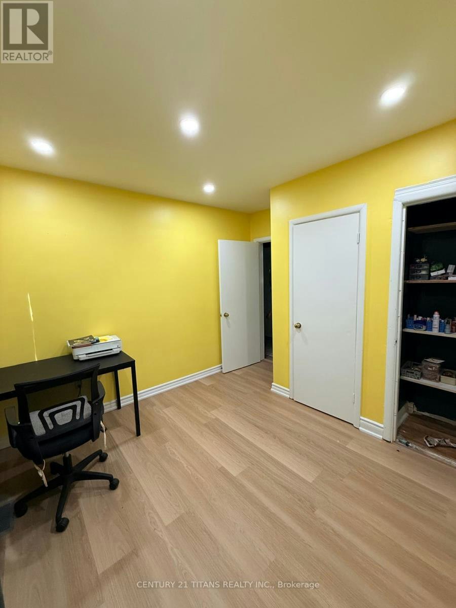 51 Admiral Road, Ajax, ON, L1S 2N8 - 14