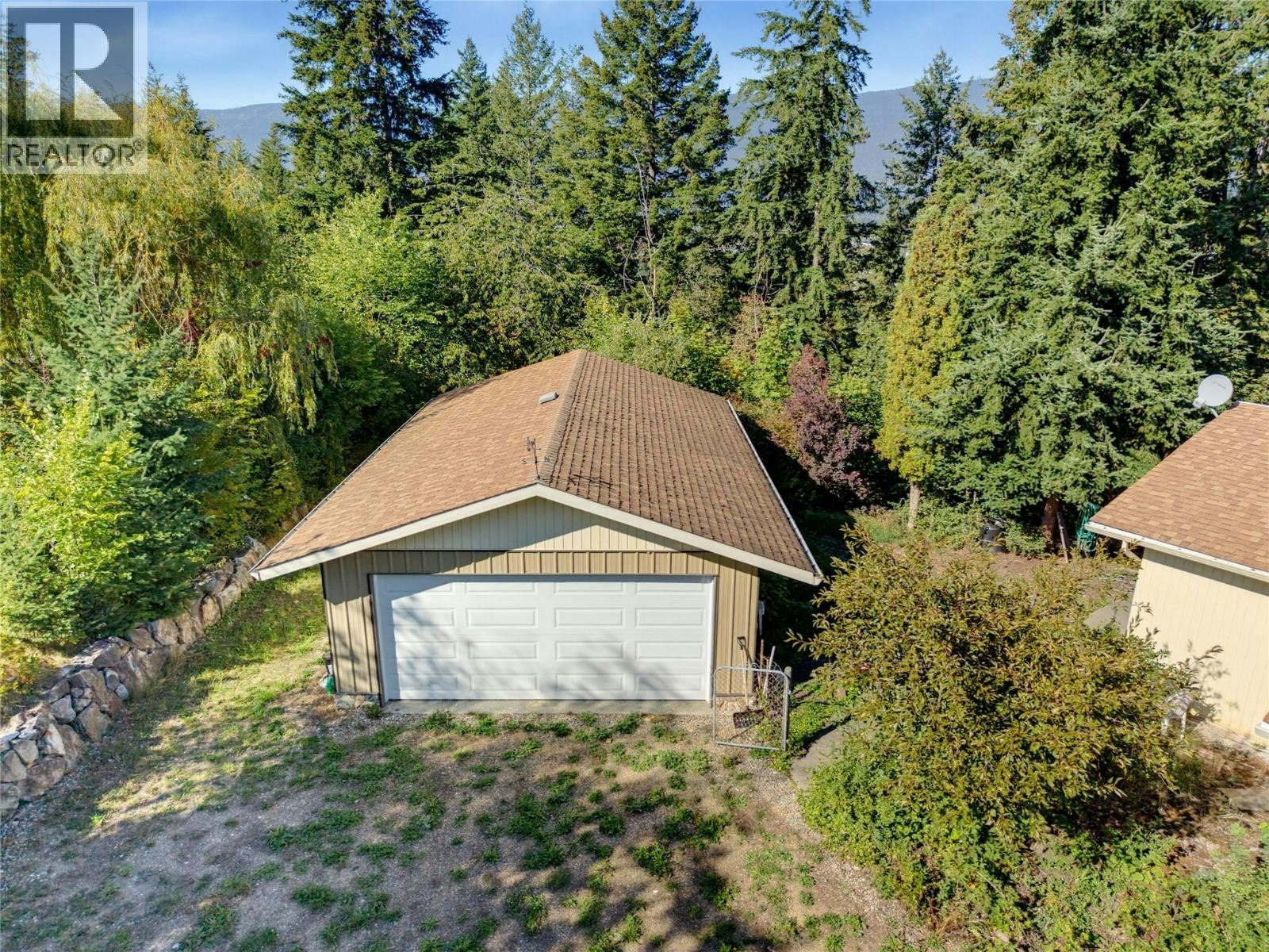 370 SE 10 Avenue, Salmon Arm, BC, V1E 2C3 - 45