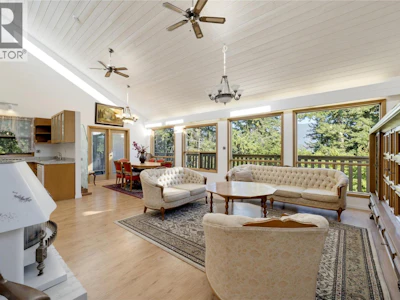 370 SE 10 Avenue - 4