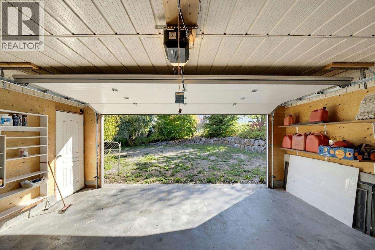 370 SE 10 Avenue, Salmon Arm, BC, V1E 2C3 - 57