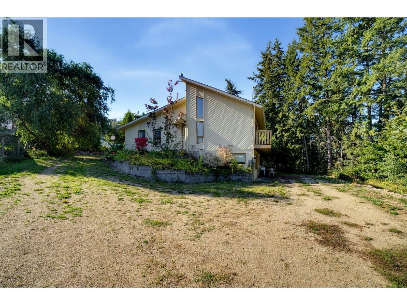 370 SE 10 Avenue, Salmon Arm, BC, V1E 2C3 - 85