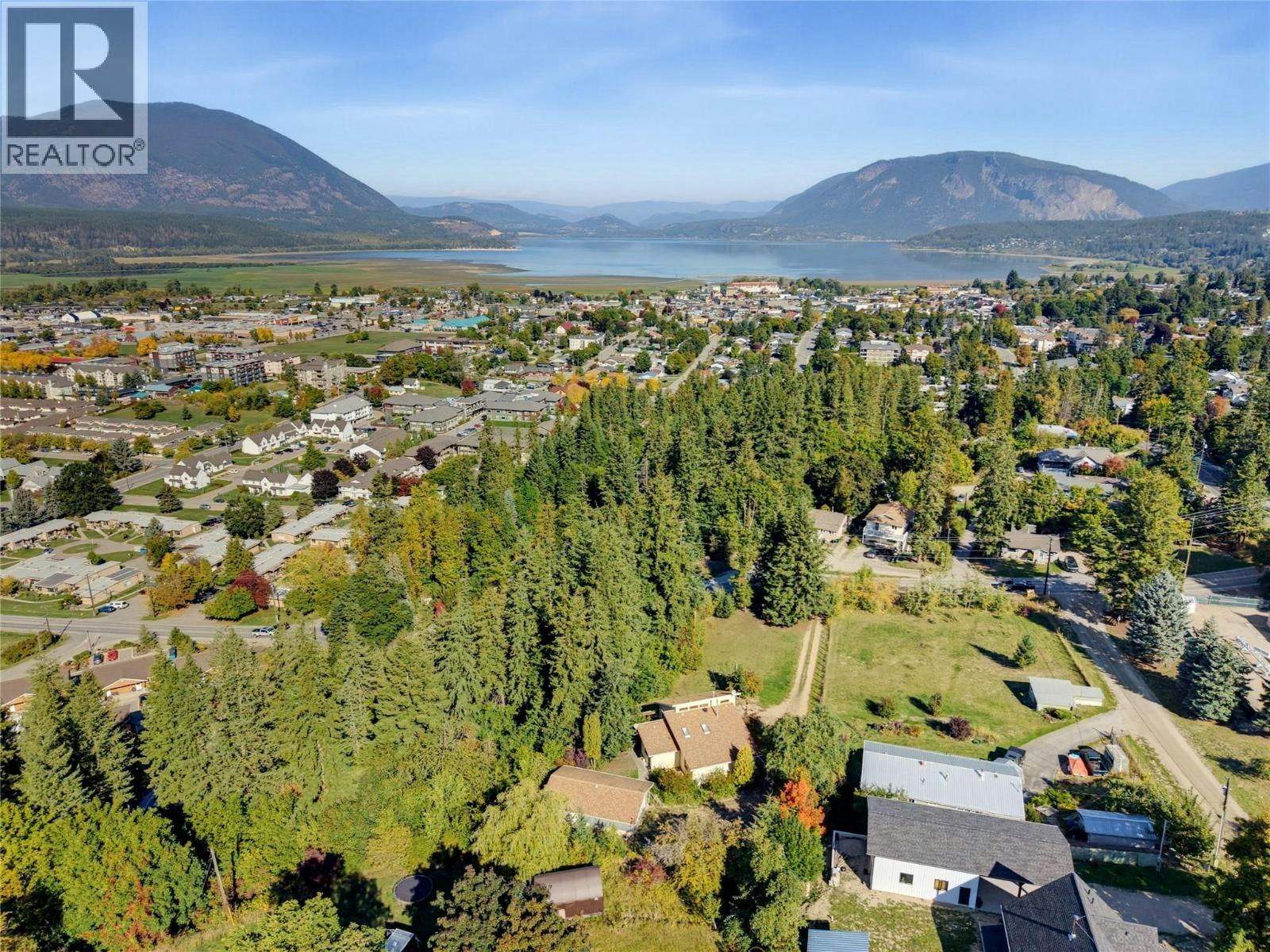 370 SE 10 Avenue, Salmon Arm, BC, V1E 2C3 - 50