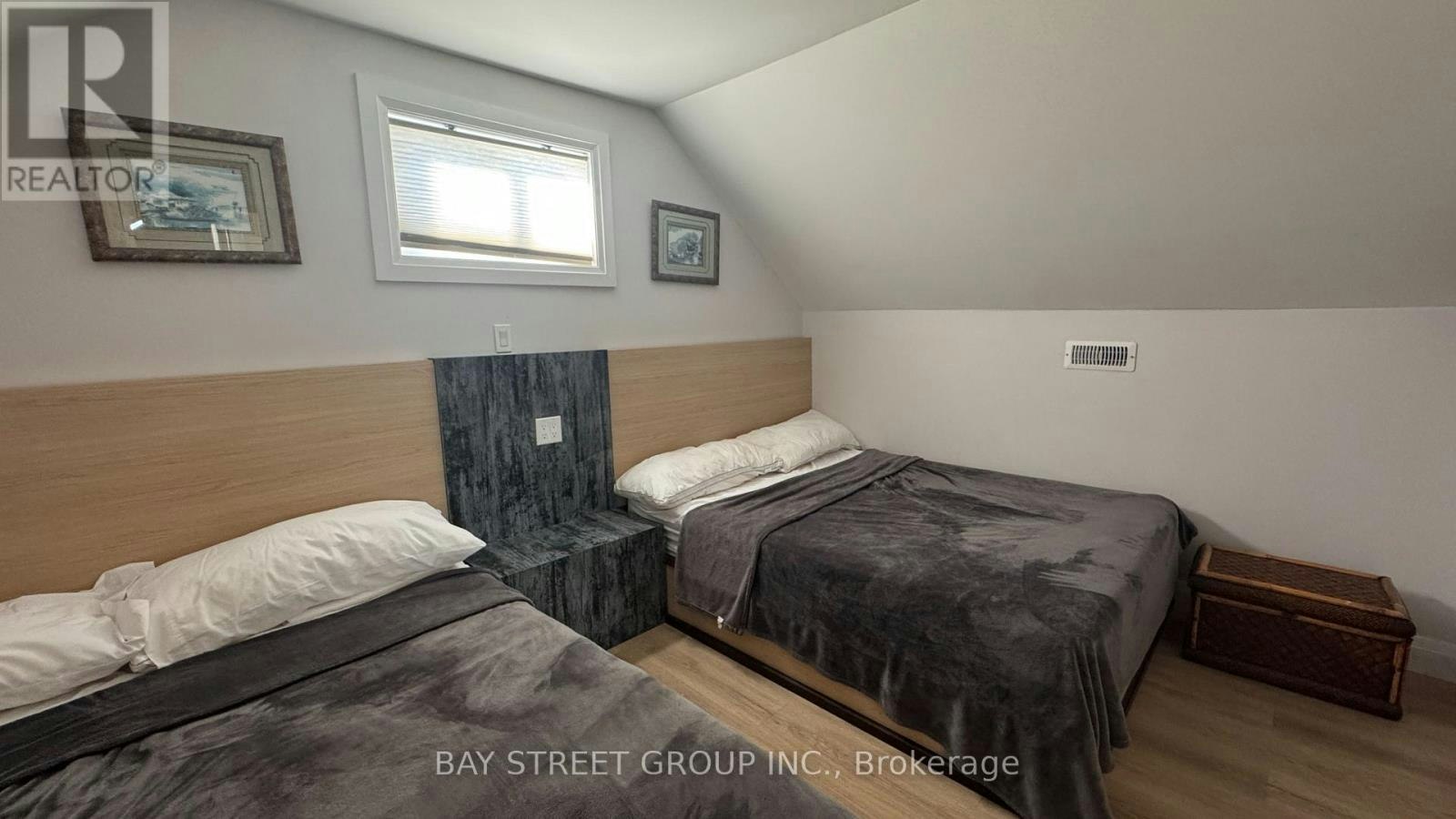 2-5737 Stanley Avenue, Niagara Falls, ON, L2G 3X6 - 9