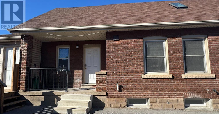 2-5737 Stanley Avenue, Niagara Falls, ON, L2G 3X6 - 2