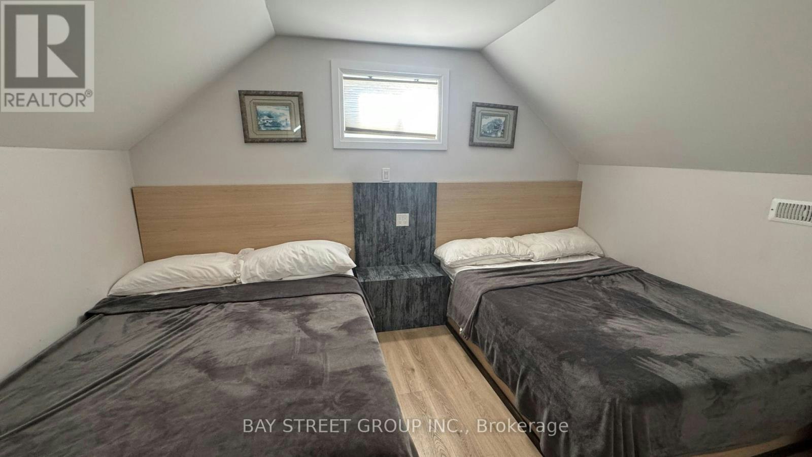 2-5737 Stanley Avenue, Niagara Falls, ON, L2G 3X6 - 10