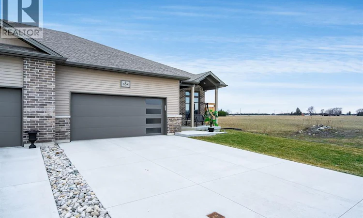 304 Horizon Lane
