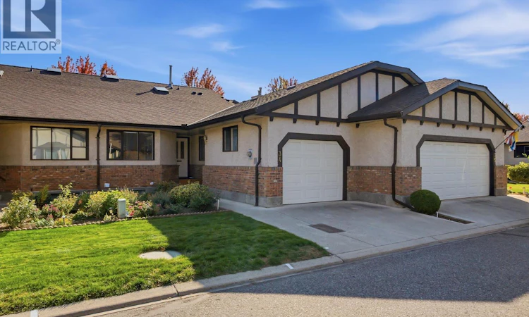 34-2200 Gordon Drive