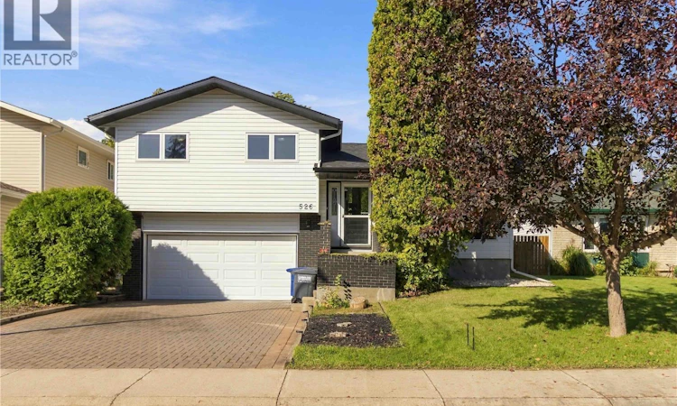 526 Tobin Crescent