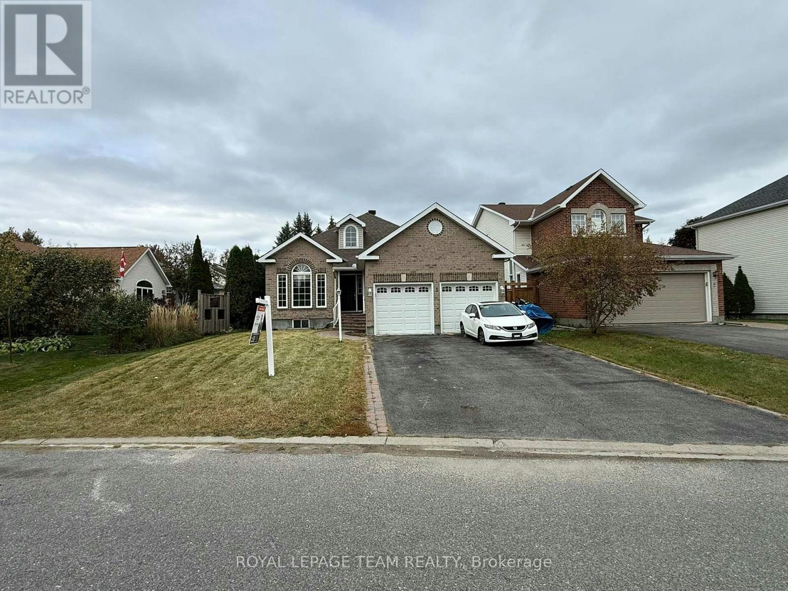 3 Samuel Mann Avenue, Ottawa, ON, K2S 1X3