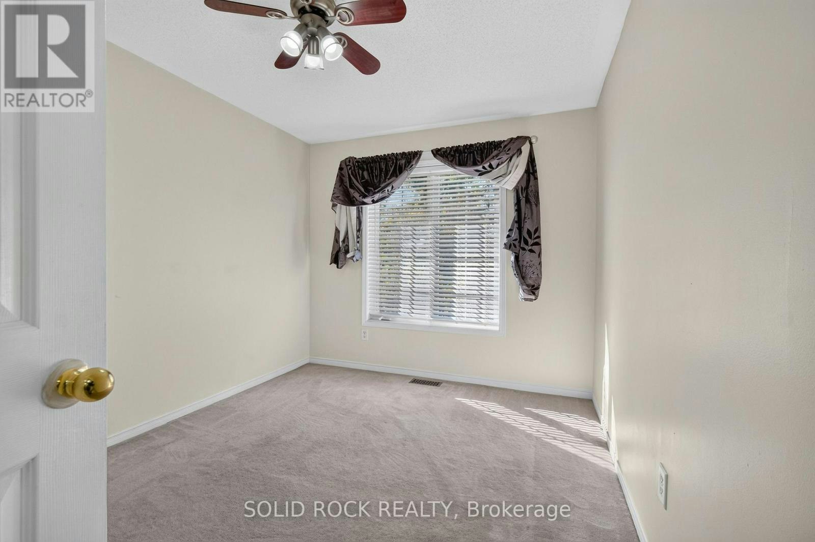 2073 Hiboux Street, Ottawa, ON, K4A 4J7 - 19