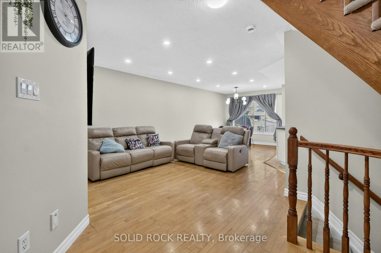 2073 Hiboux Street, Ottawa, ON, K4A 4J7 - 5