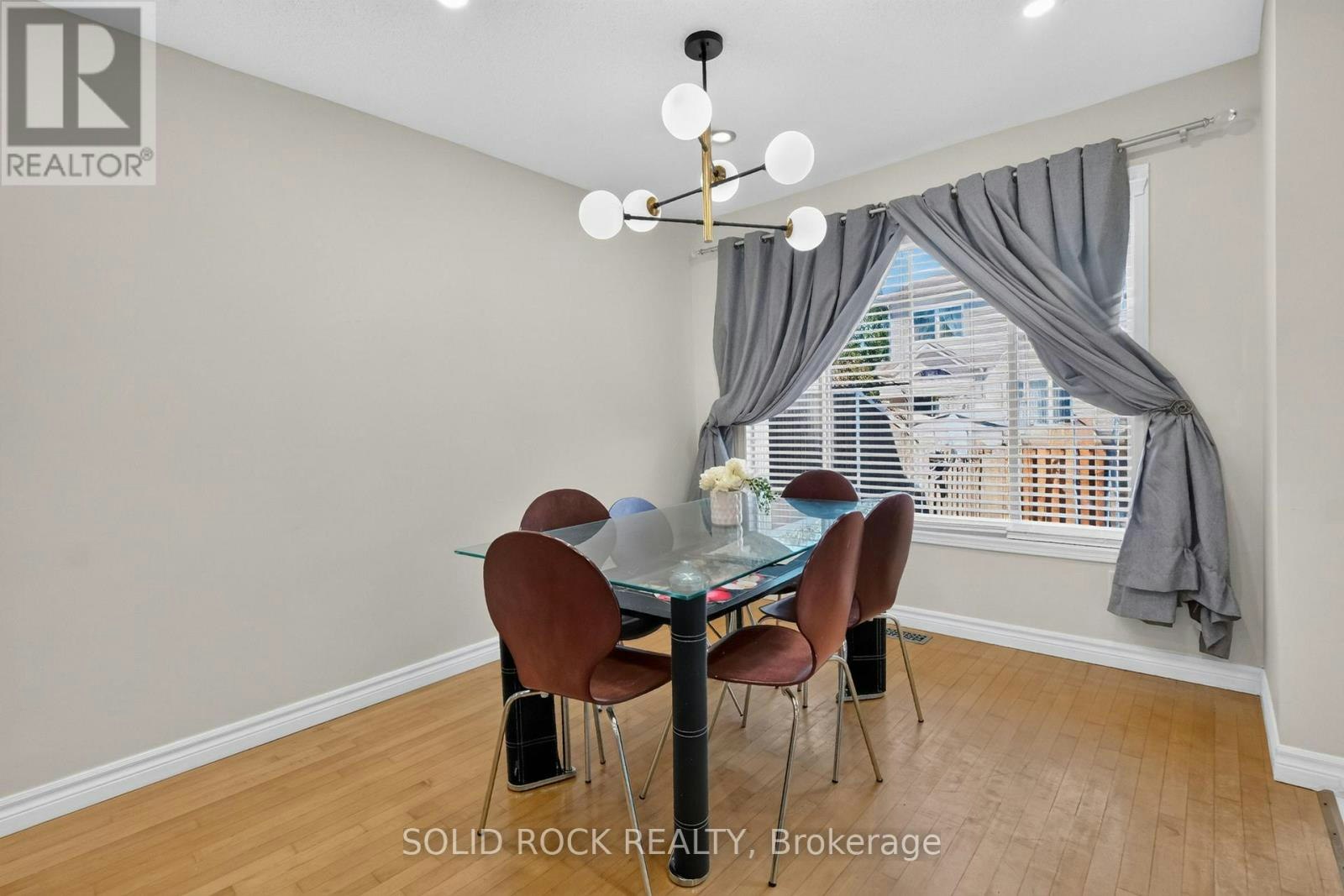 2073 Hiboux Street, Ottawa, ON, K4A 4J7 - 8