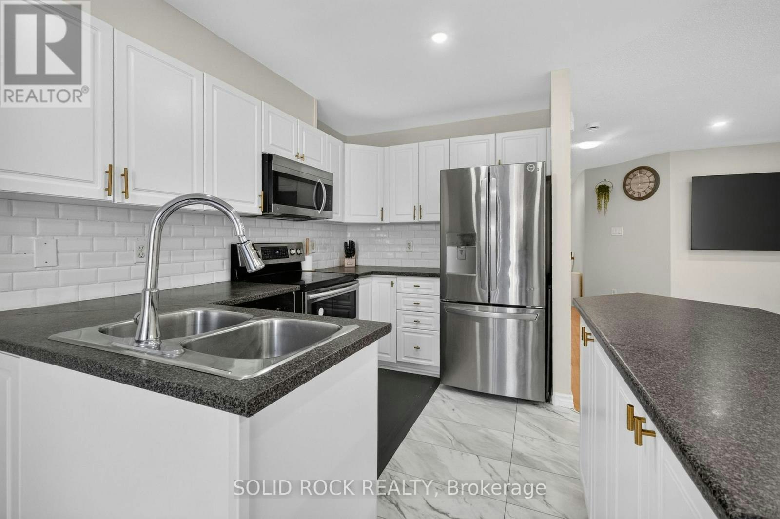 2073 Hiboux Street, Ottawa, ON, K4A 4J7 - 11