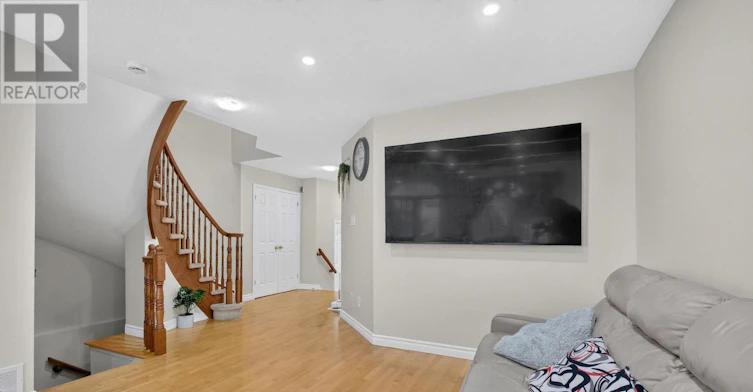 2073 Hiboux Street, Ottawa, ON, K4A 4J7 - 7