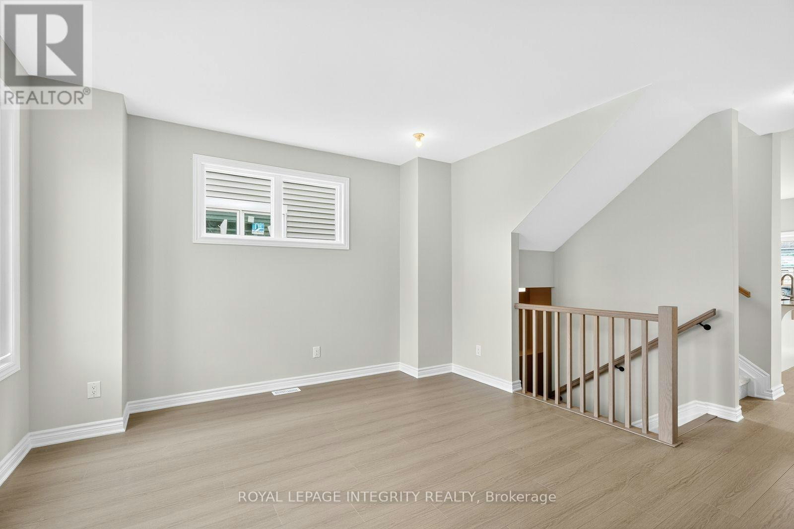 335 Les Emmerson Drive, Ottawa, ON, K2J 7L6 - 5