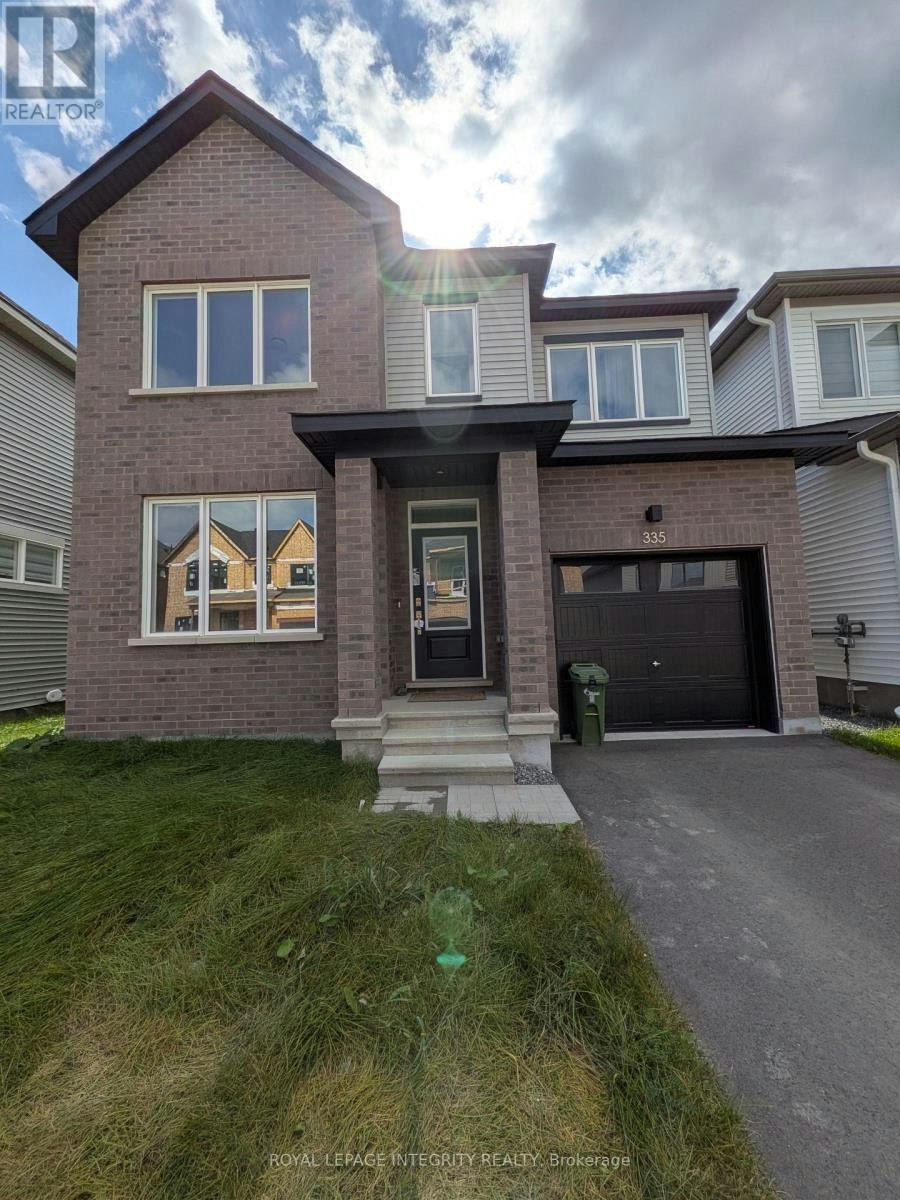 335 Les Emmerson Drive, Ottawa, ON, K2J 7L6 - 2