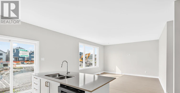 335 Les Emmerson Drive, Ottawa, ON, K2J 7L6 - 9