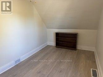 12A Jarvis Street, Fort Erie, ON, L2A 2S1 - 12