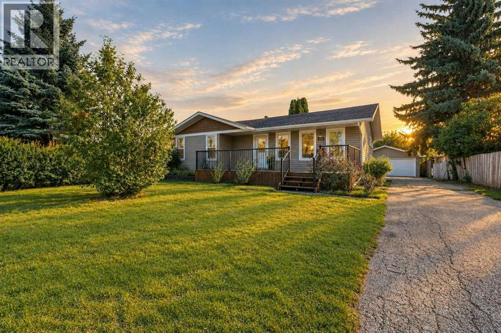 3237 55 Avenue, Red Deer, AB, T4N 5L3