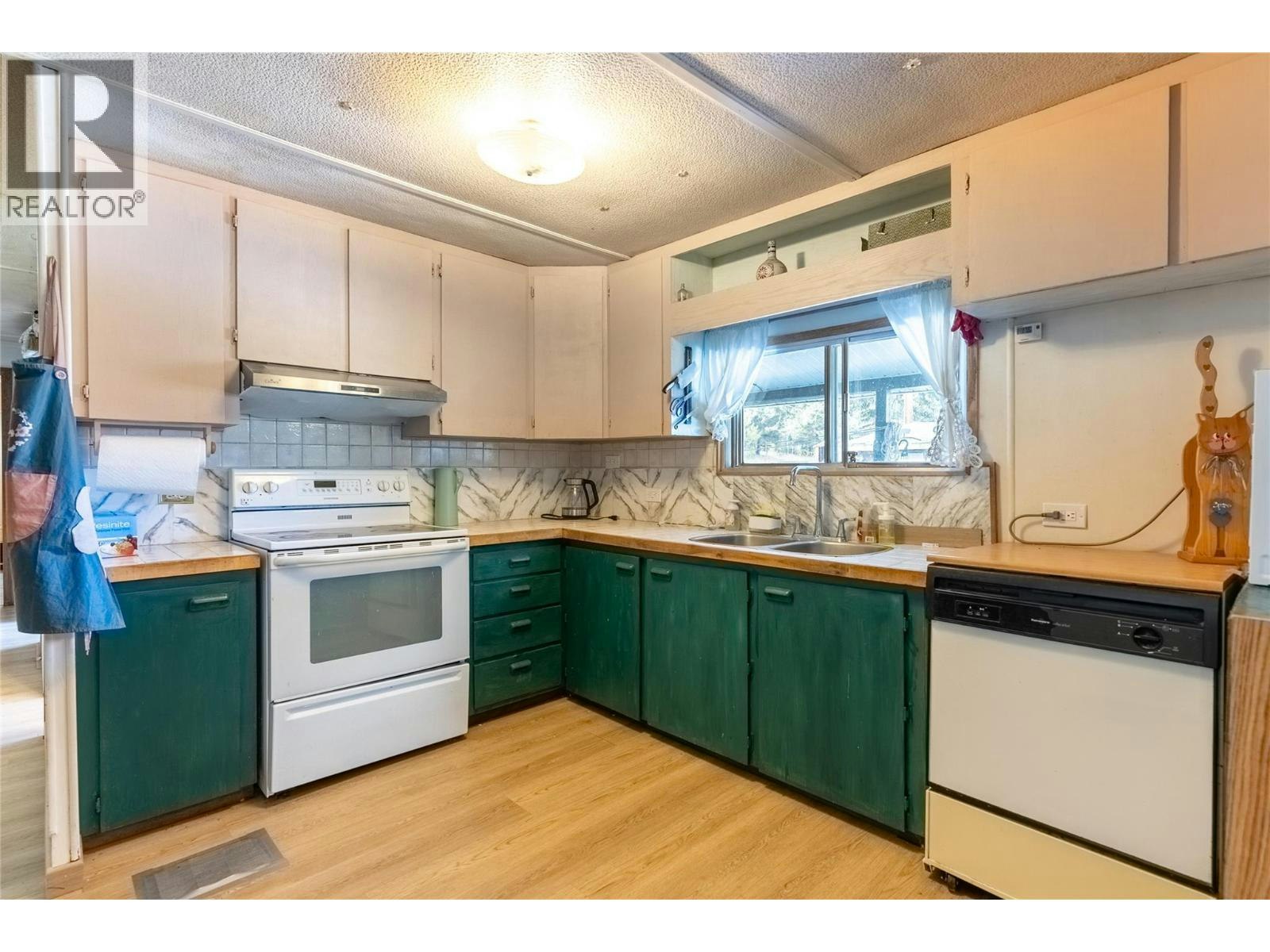 75 Big Bar Road, Clinton, BC, V0K 1K0 - 25