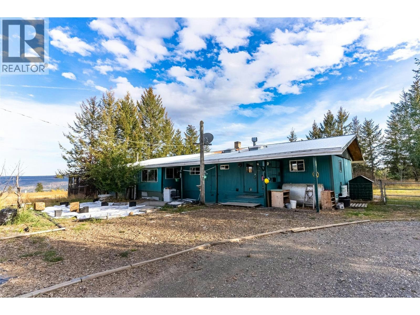 75 Big Bar Road, Clinton, BC, V0K 1K0 - 40