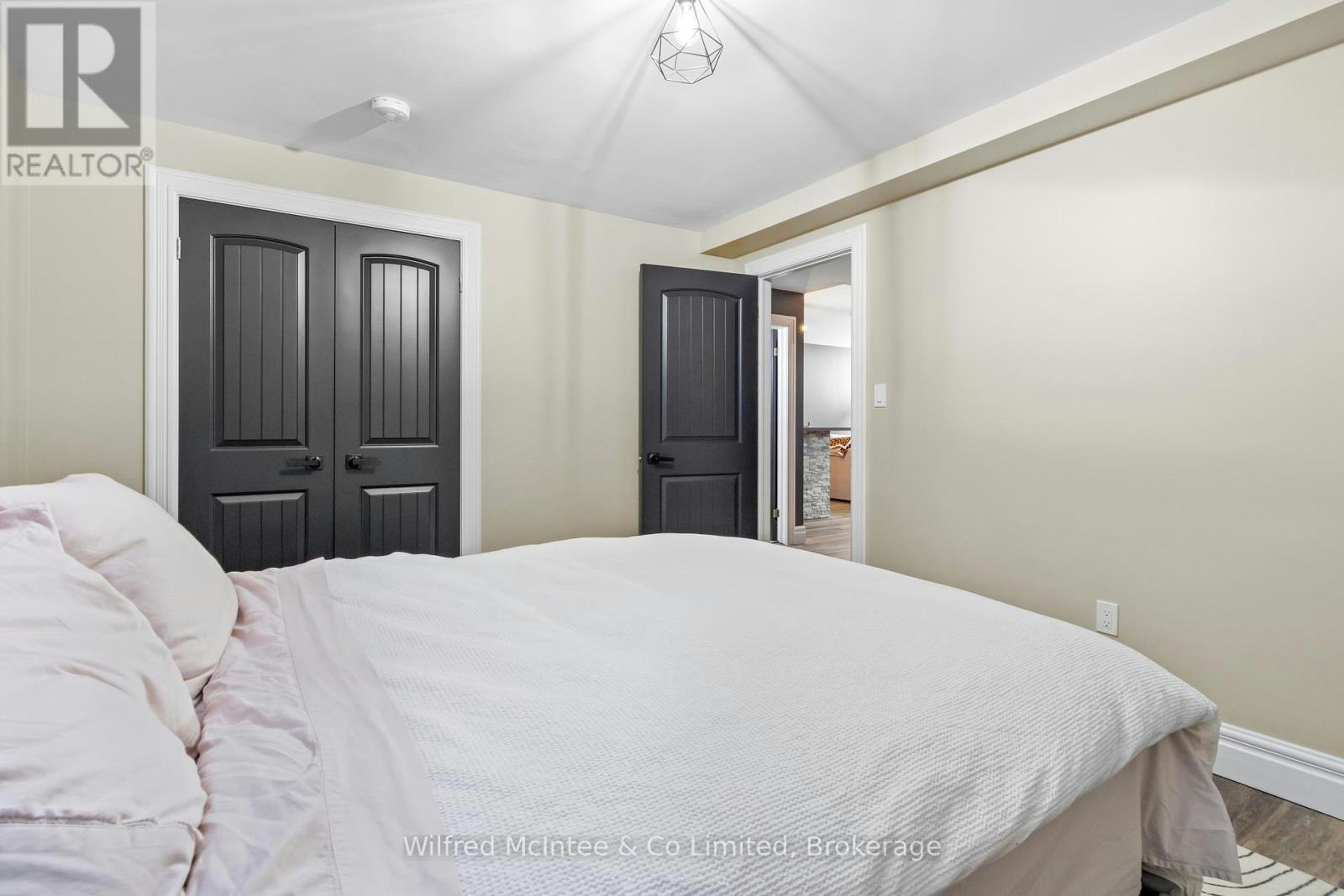 107 Ottawa Avenue, Saugeen Shores, ON, N0H 2L0 - 38