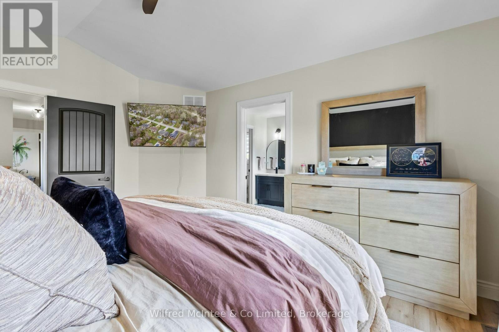 107 Ottawa Avenue, Saugeen Shores, ON, N0H 2L0 - 20